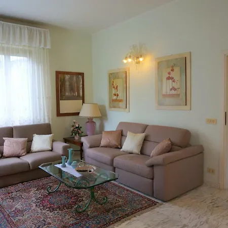 Holiday home Elza *